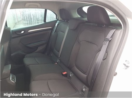 2020 Renault Megane - photo 13
