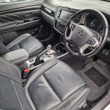 2016 Mitsubishi Outlander - photo 8