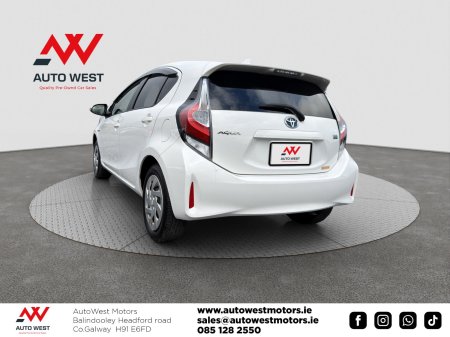 2019 Toyota Aqua - photo 8