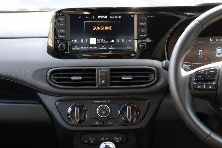 2025 Hyundai i10 - photo 17