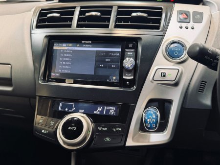 2012 Toyota Prius - photo 13
