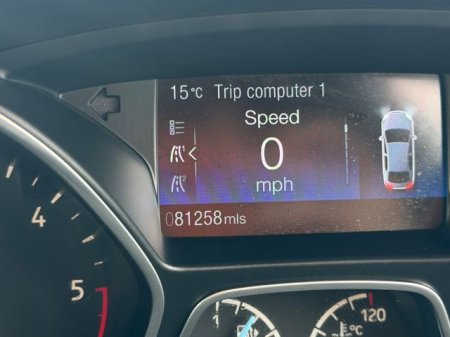 2017 Ford Focus - photo 16