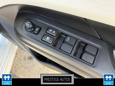 2023 Suzuki Swift - photo 21