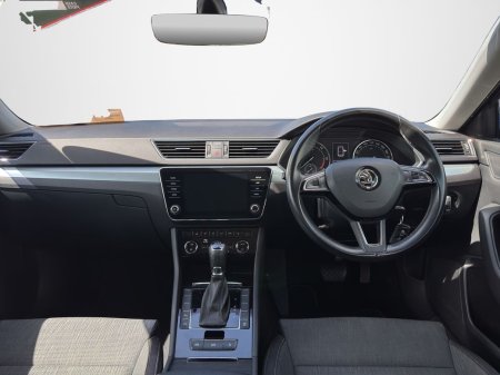 2018 Skoda Superb - photo 13