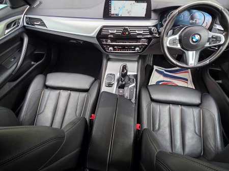 2017 BMW 5-Series - photo 19