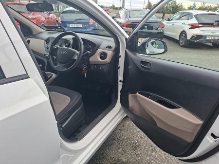 2017 Hyundai i10 - photo 10