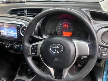 2014 Toyota Yaris - photo 19