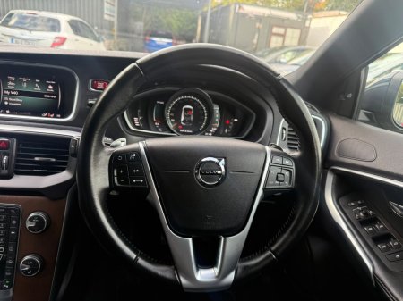 2019 Volvo V40 - photo 6