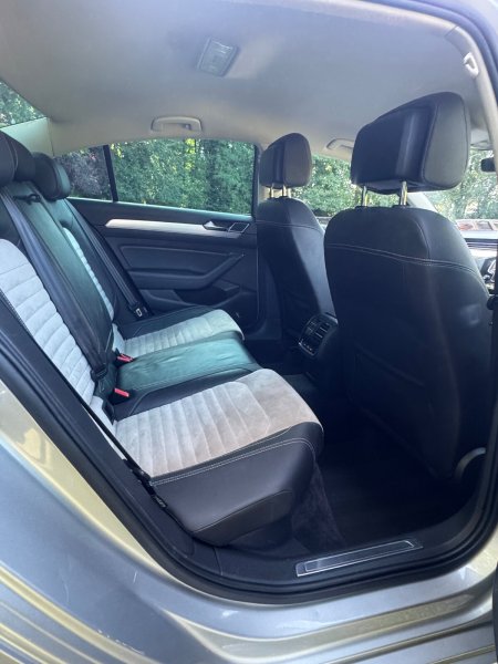 2015 Volkswagen Passat - photo 15