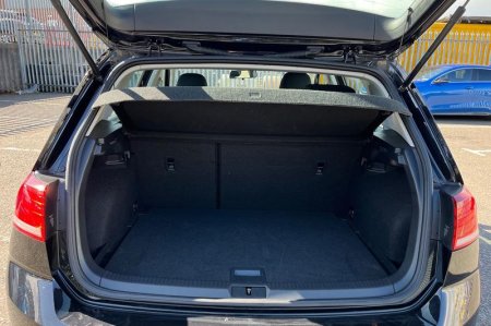 2020 Volkswagen Golf - photo 21