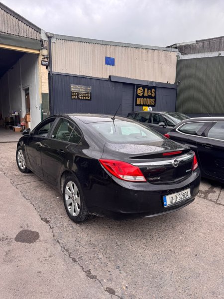 2010 Opel Insignia - photo 4