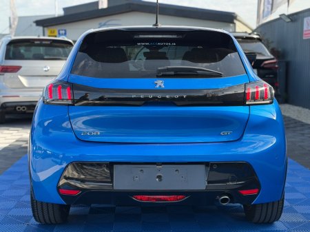 2021 Peugeot 208 - photo 6