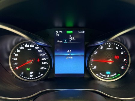 2022 Mercedes-Benz C-Class - photo 9
