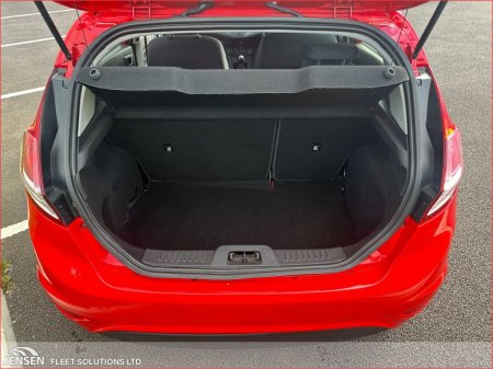 2014 Ford Fiesta - photo 12