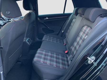 2017 Volkswagen Golf - photo 16