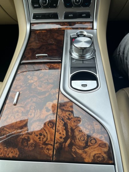2014 Jaguar XF - photo 15