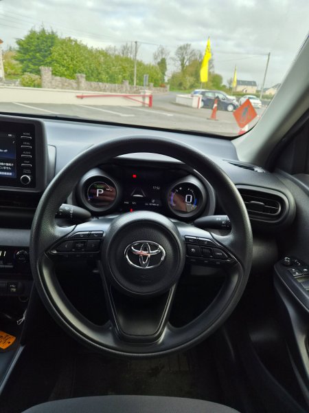 2022 Toyota Yaris Cross - photo 11