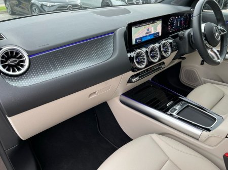 2025 Mercedes-Benz GLA - photo 18