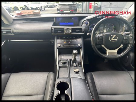 2018 Lexus IS - photo 7