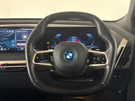 2023 BMW iX - photo 26