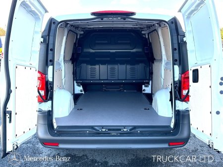 2026 Mercedes-Benz Vito - photo 9