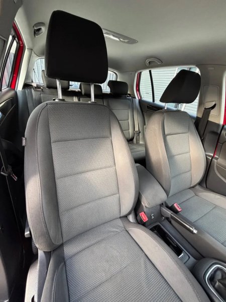 2011 Volkswagen Golf - photo 23