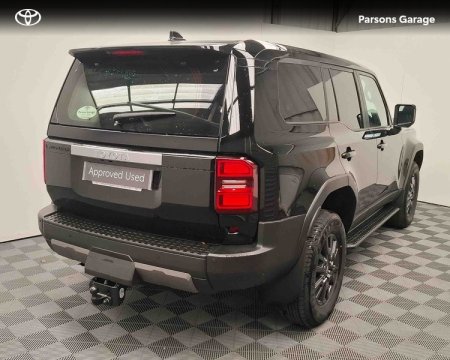 2026 Toyota Land Cruiser - photo 2