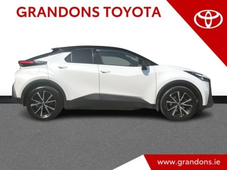 2024 Toyota C-HR - photo 3