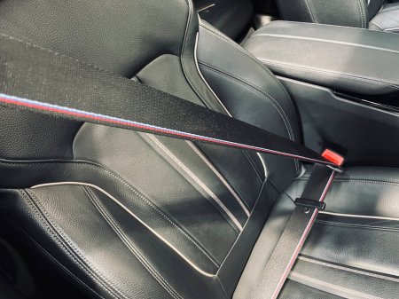 2022 BMW 5-Series - photo 24