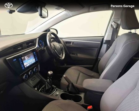 2017 Toyota Corolla - photo 6
