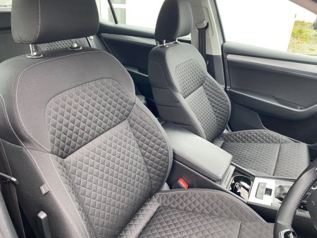 2022 Skoda Superb - photo 15
