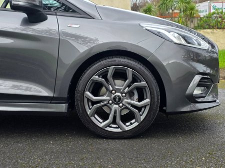 2018 Ford Fiesta - photo 17