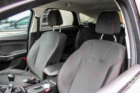 2016 Ford Focus - photo 25