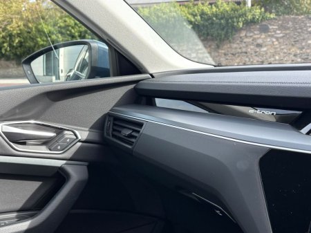 2024 Audi Q8 e-tron - photo 19