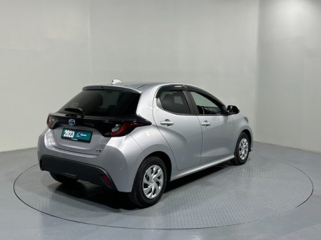 2023 Toyota Yaris - photo 7