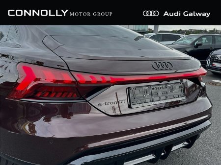2027 Audi e-tron GT - photo 16