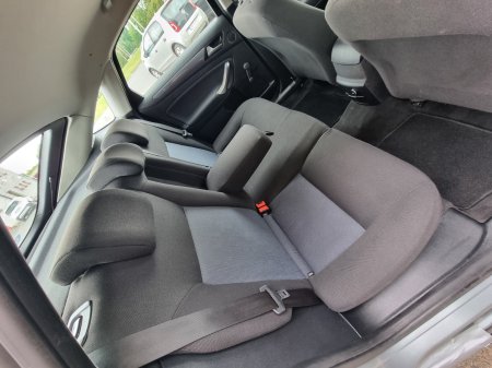 2014 Ford Mondeo - photo 17