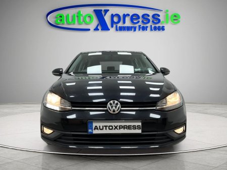 2017 Volkswagen Golf - photo 2