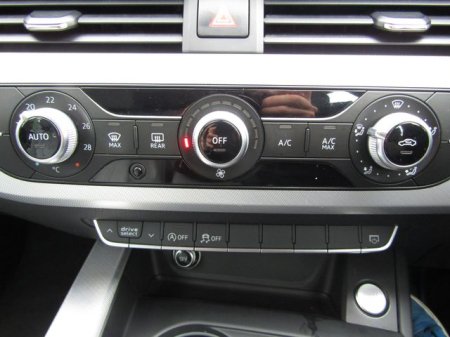 2017 Audi A4 - photo 34