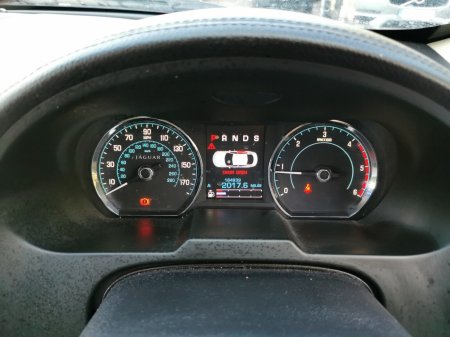 2011 Jaguar XF - photo 19