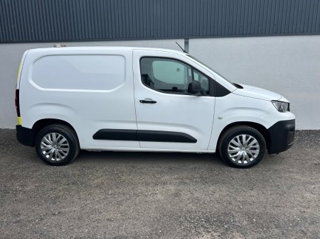 2021 Peugeot Partner - photo 3