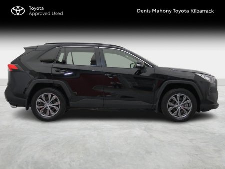 2025 Toyota RAV4 - photo 3