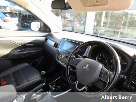 2017 Mitsubishi Outlander - photo 7