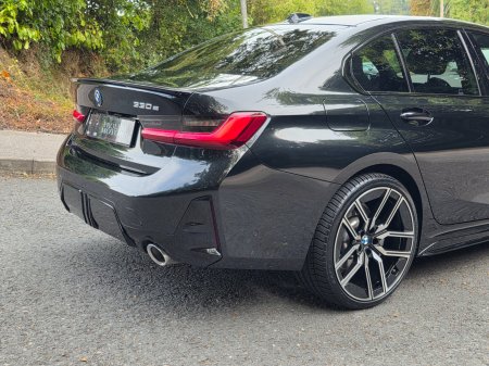 2023 BMW 3-Series - photo 8