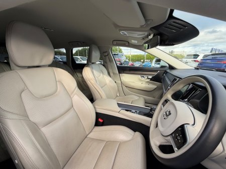 2019 Volvo V90 - photo 20