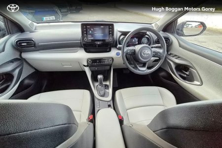 2021 Toyota Yaris - photo 8