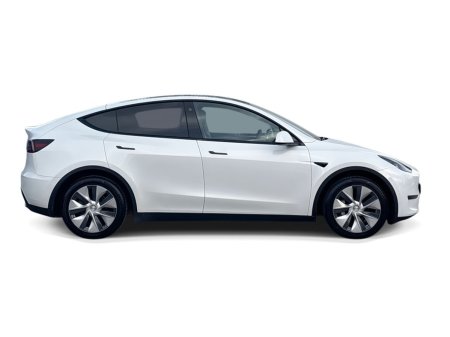 2023 Tesla Model Y - photo 13