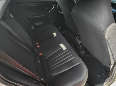 2023 Toyota Yaris - photo 31