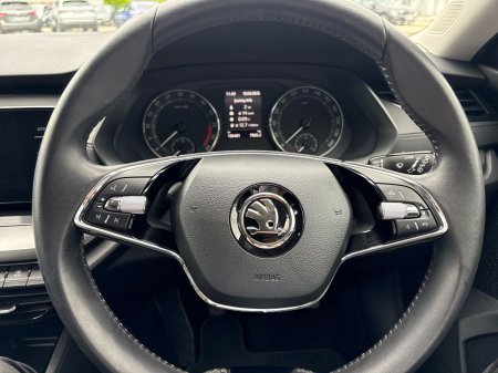 2023 Skoda Octavia - photo 18
