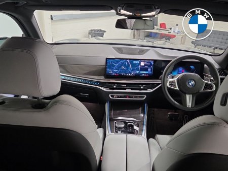 2025 BMW X5 - photo 4